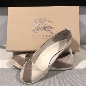 Authentic Burberry Flats